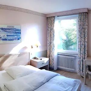 https://wald-hotel.topcolognehotels.com